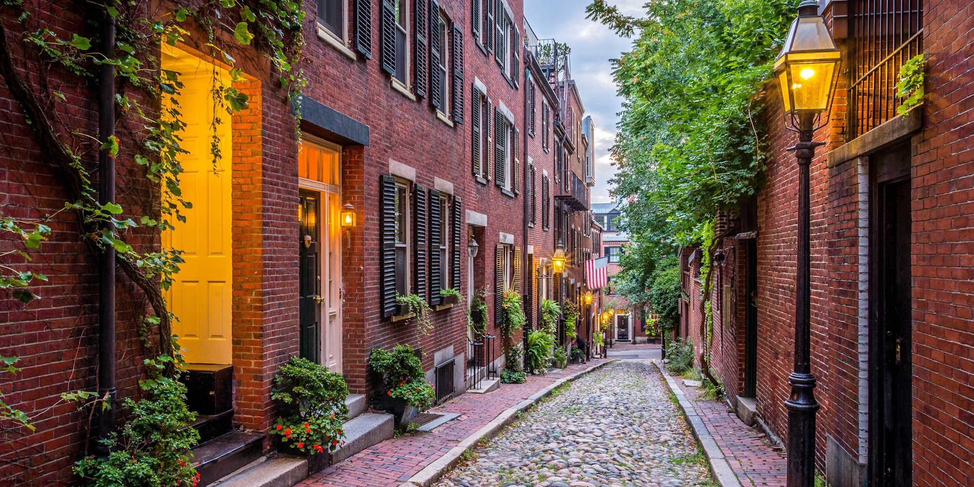 Boston - Acorn Street
